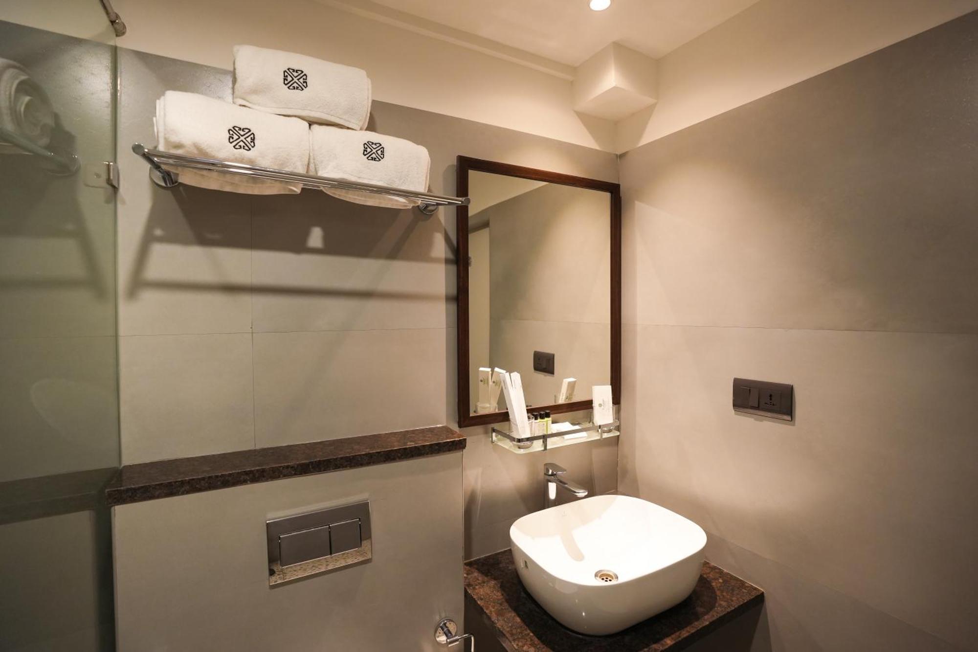 Vaishnavi Residency Otel Bangalore Dış mekan fotoğraf